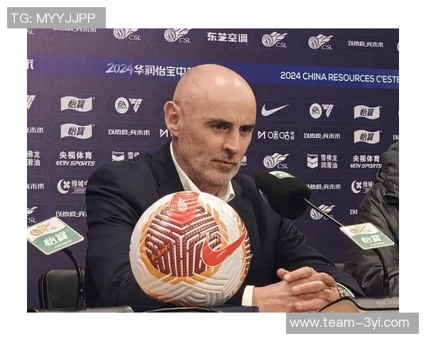 朱艺点评穆斯卡特教练成功之道高压进攻与灵活性不足的对比分析