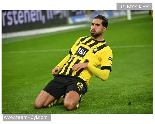 埃姆雷詹与多特达成续约协议薪水大幅下降至2028年