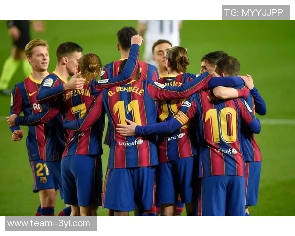 法比安与巴黎圣日耳曼续约至2029年达成原则性协议即将官宣 法比安与巴黎圣日耳曼续约至2029年达成原则性协议即将官宣