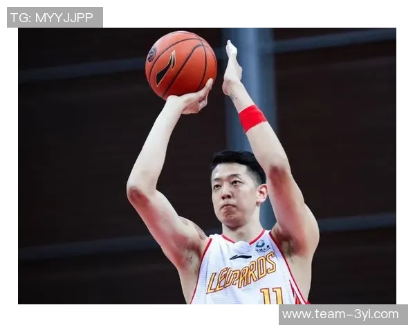 小贾巴里谈双内线战术成功之道强调抢占进攻篮板的重要性